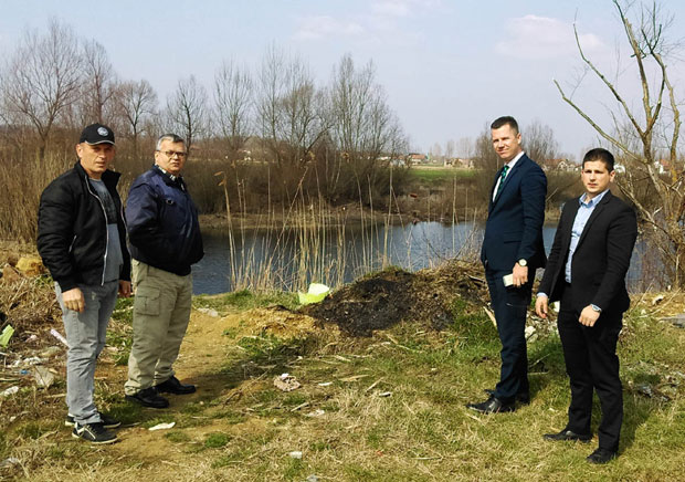 Камерама лове дивље депоније